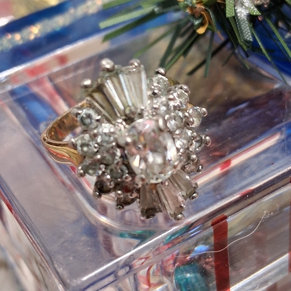 Vintage UNCAS ring - Picture 2 of 8